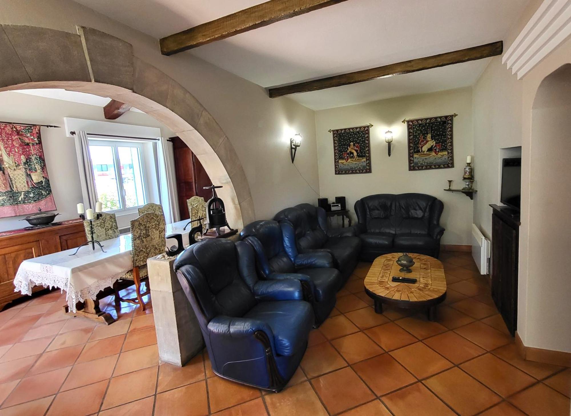 "La Massette Du Cheval Blanc" Villa De Caractere En Pierre Л'Іль-сюр-ла-Сорг Екстер'єр фото